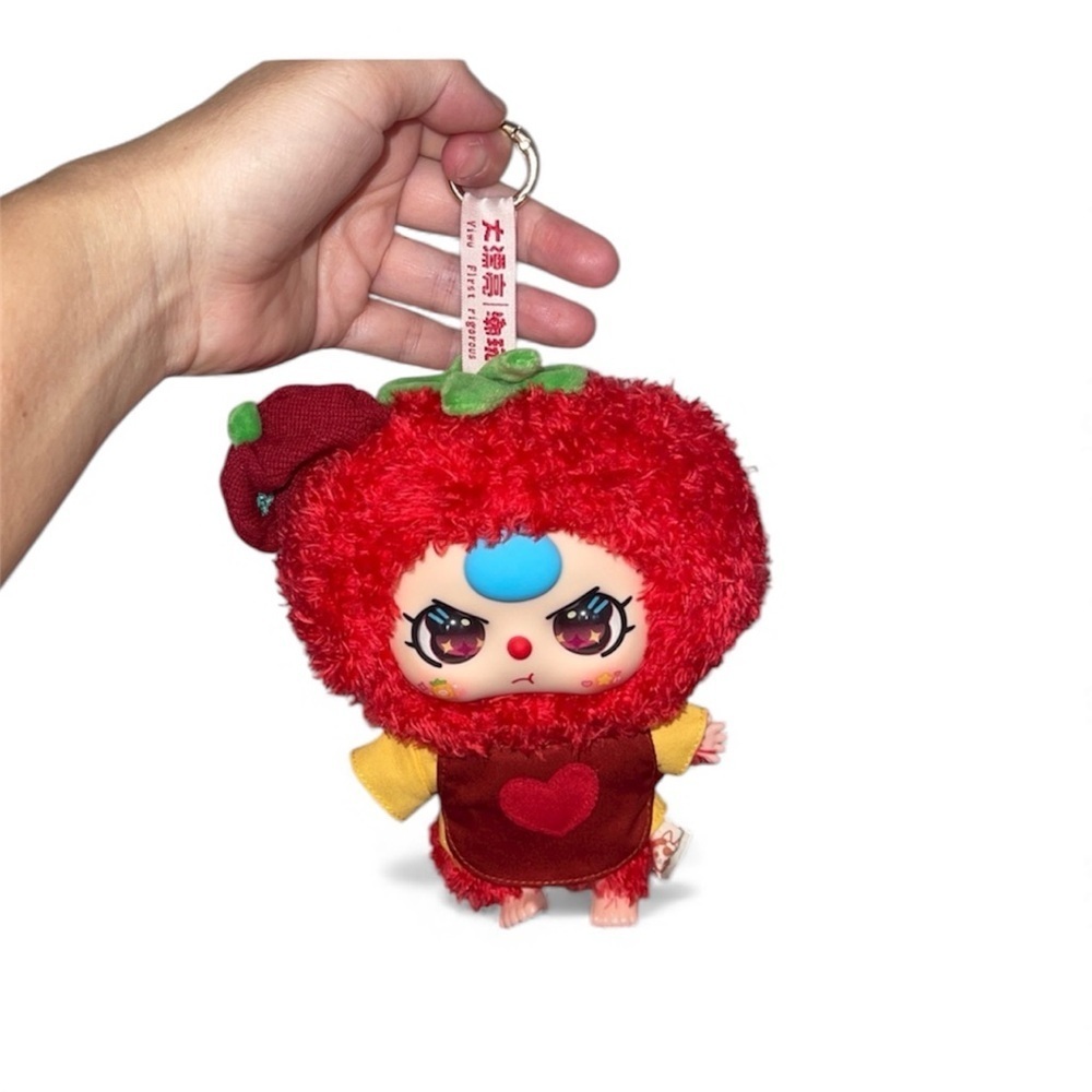 Baby 3 professional dreamer Strawberry Plush bag key chain and possibly toy